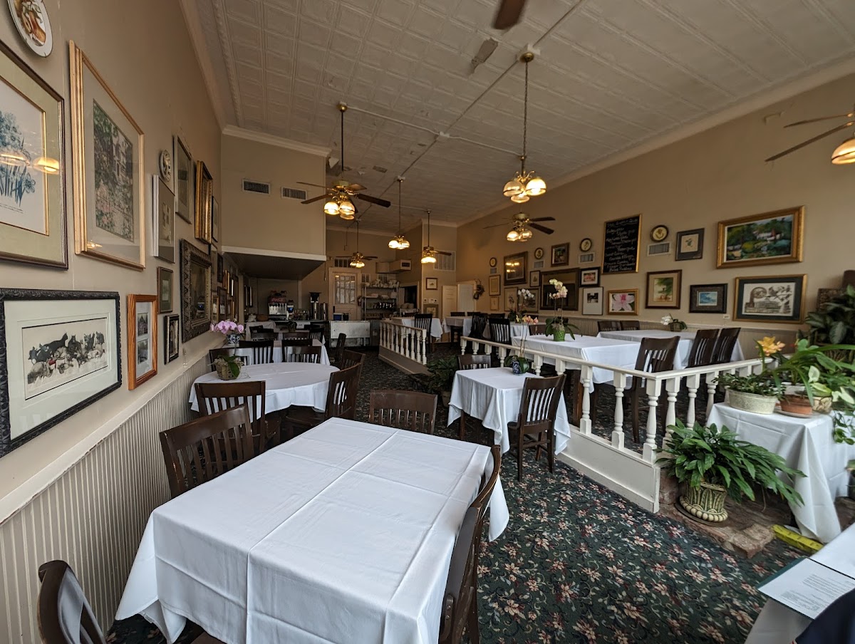 Side Street Restaurant